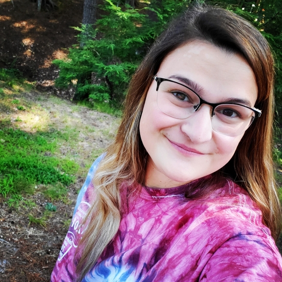 Meet Posh Ambassador, Victoria❤ - Picture 3 of 3